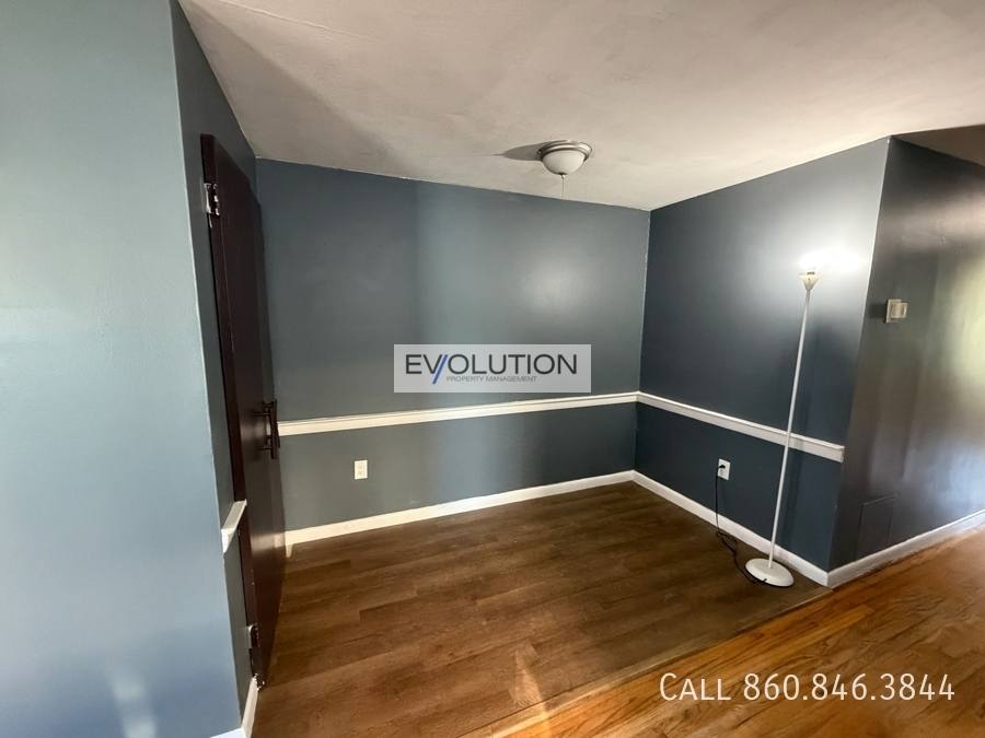 Apartment for rent at 44 Standish St #B2, Hartford, CT 06114