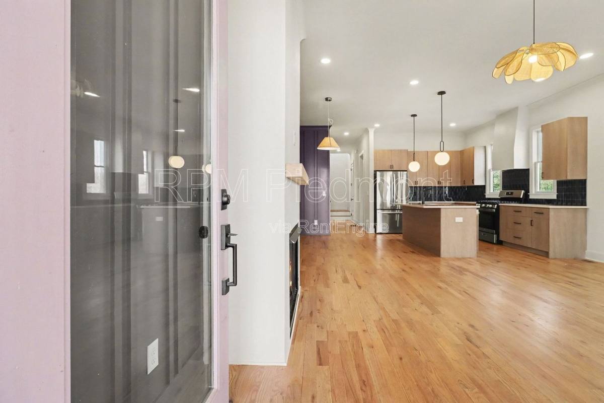 Apartment for rent at 1081 Hill St SE #B, Atlanta, GA 30315