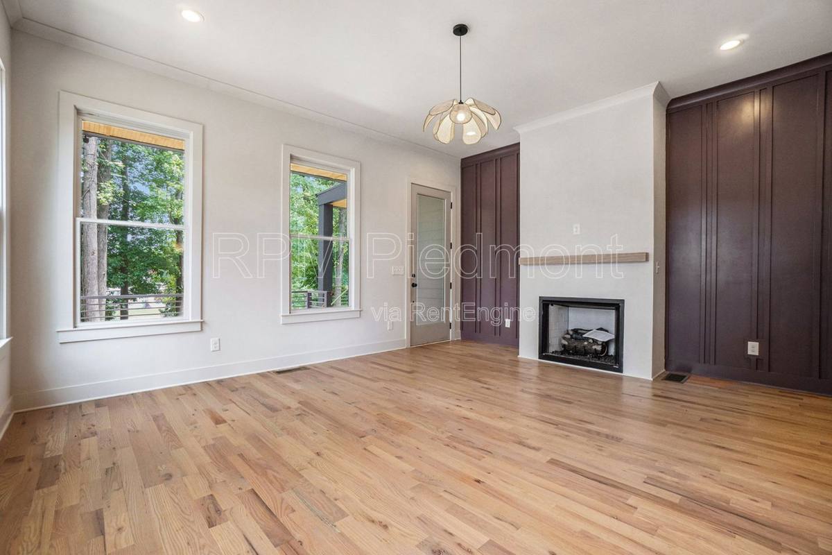 Apartment for rent at 1081 Hill St SE #B, Atlanta, GA 30315