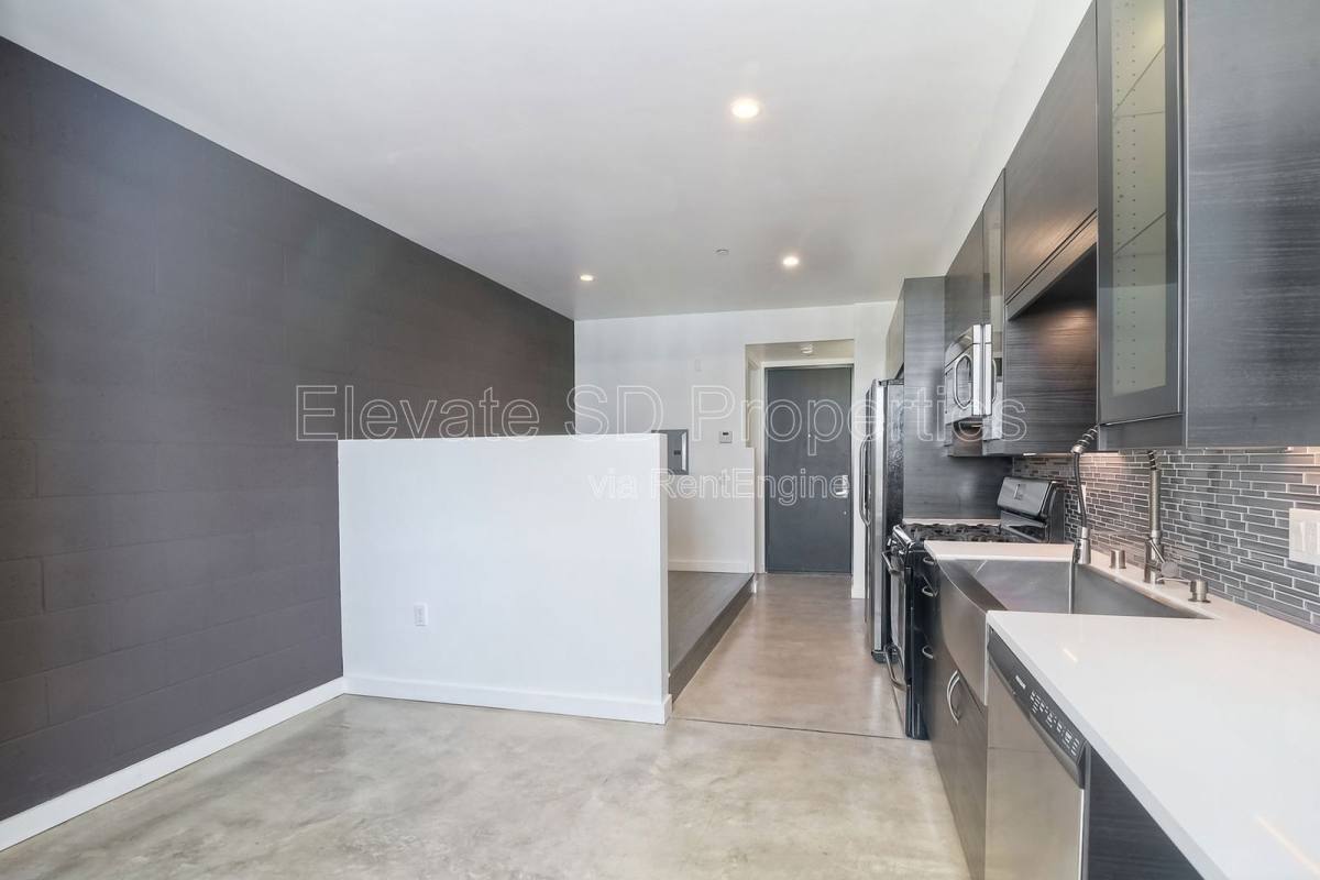 Apartment for rent at 1965 Columbia St #6, San Diego, CA 92101