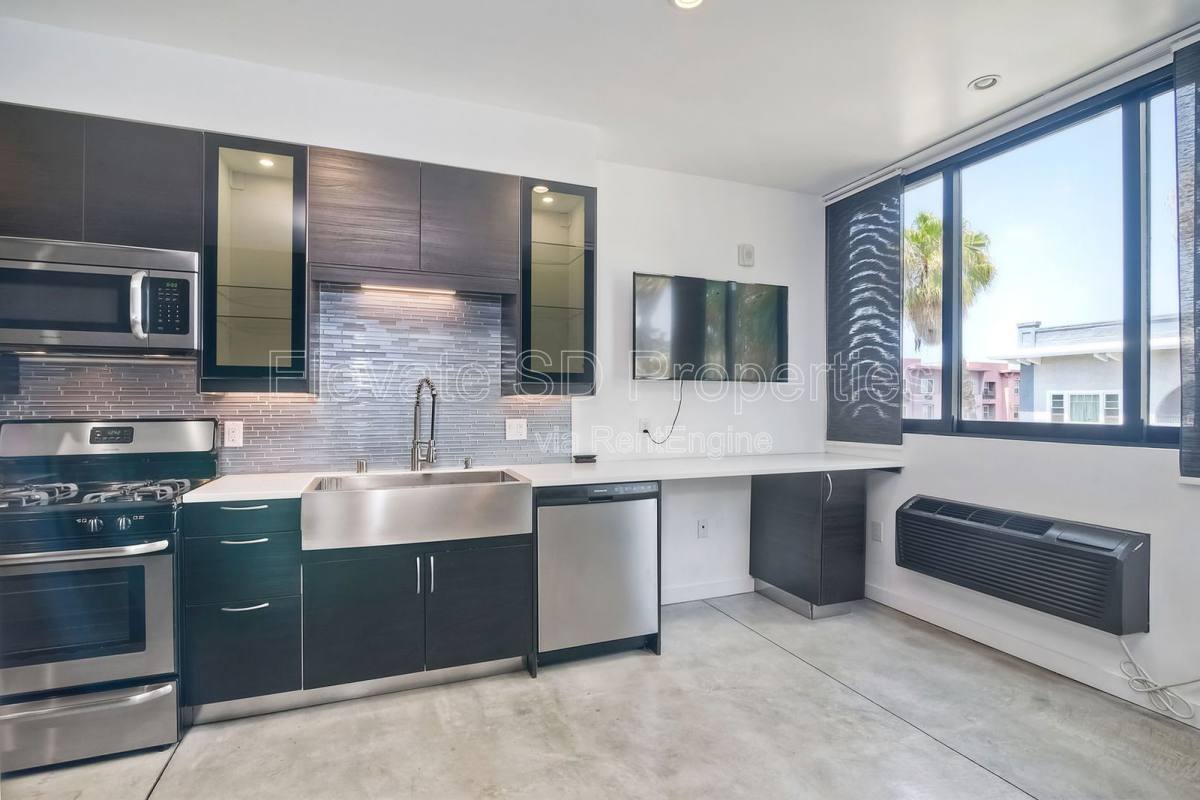 Apartment for rent at 1965 Columbia St #7, San Diego, CA 92101