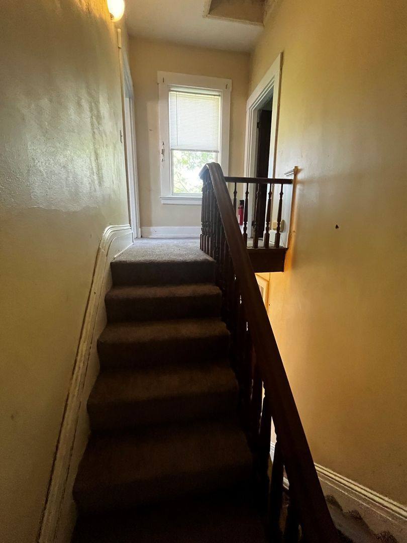 Apartment for rent at 2222 Ohio Ave #2, Cincinnati, OH 45219