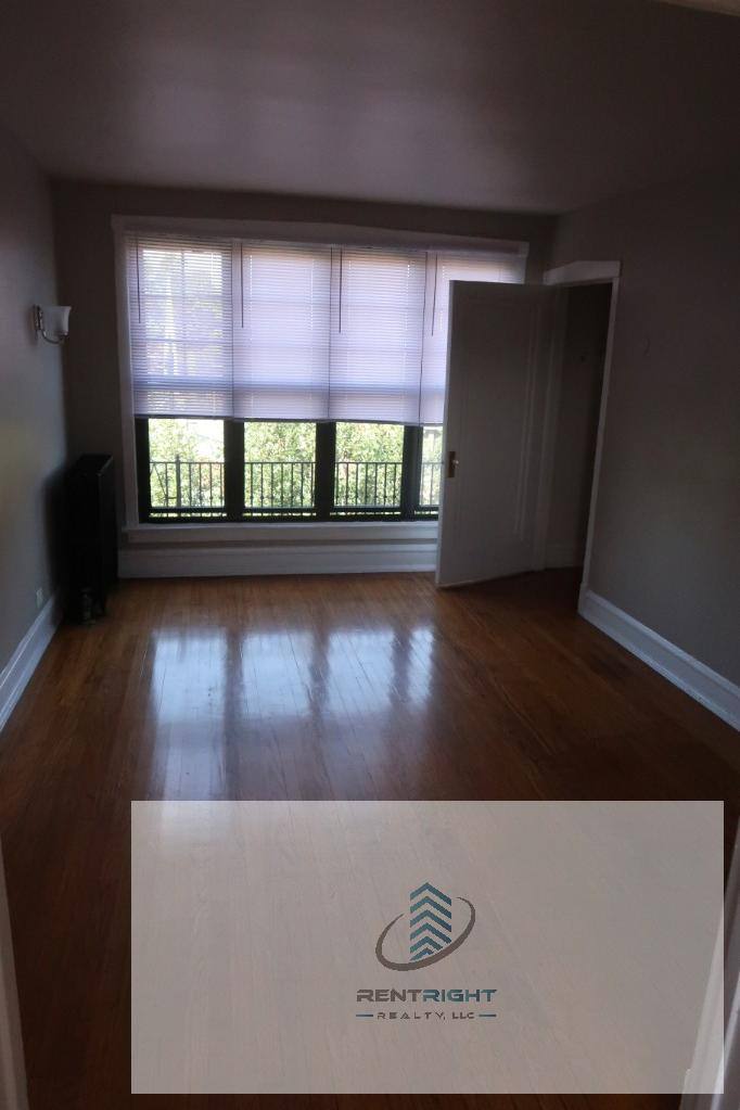 Apartment for rent at 1749 W Devon Ave #3, Chicago, IL 60660