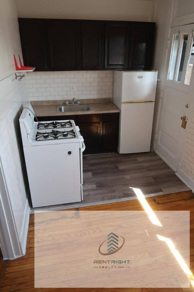 Apartment for rent at 1749 W Devon Ave #3, Chicago, IL 60660