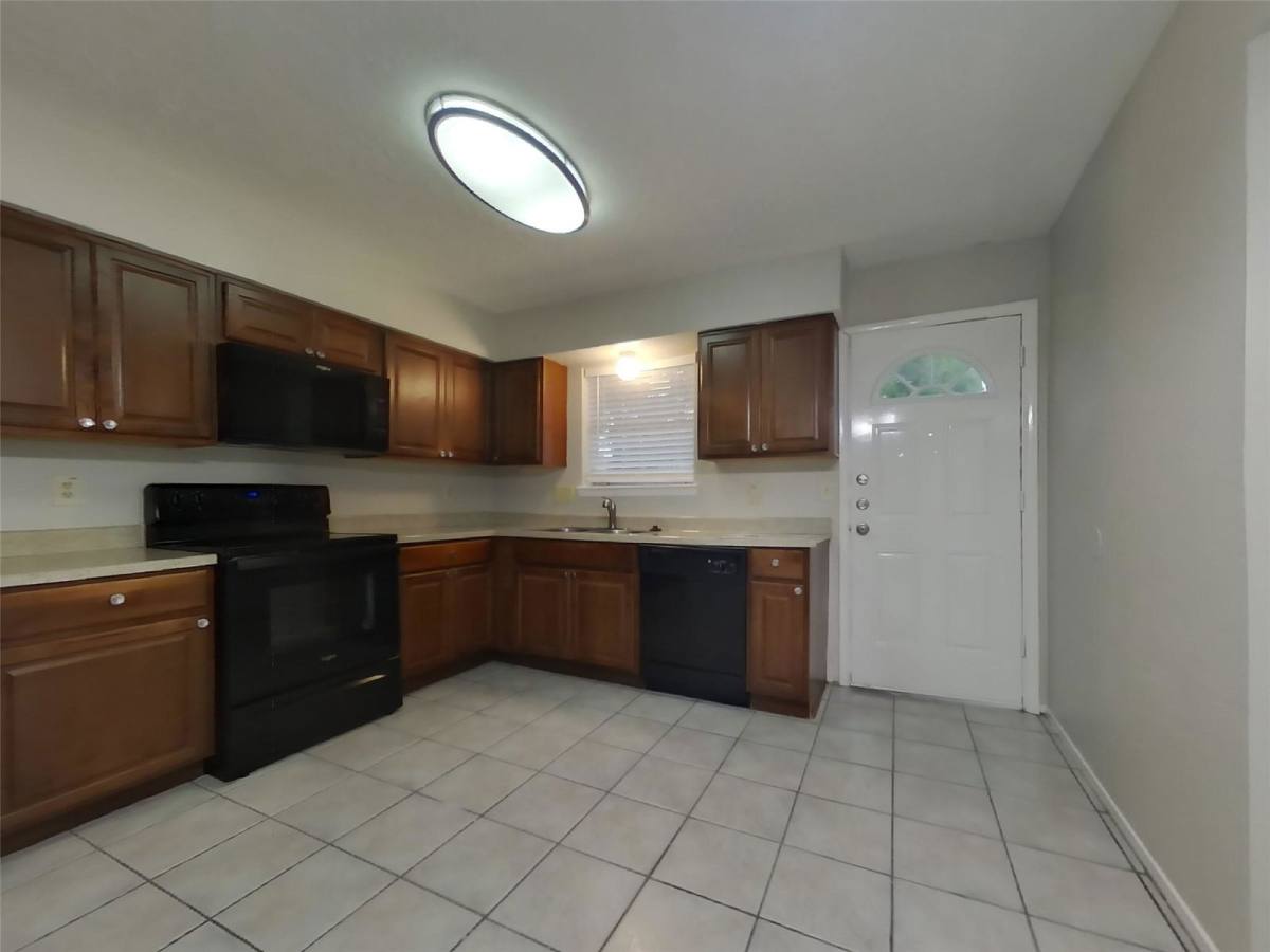 House for rent at 4615 Tealgate Dr, Spring, TX 77373