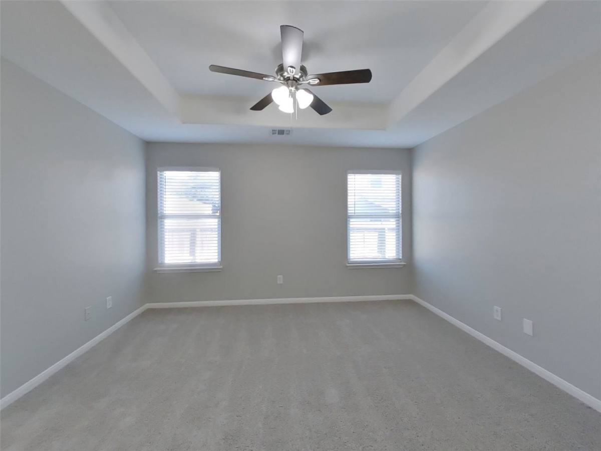 House for rent at 16229 Summerset Estates Blvd, Conroe, TX 77302