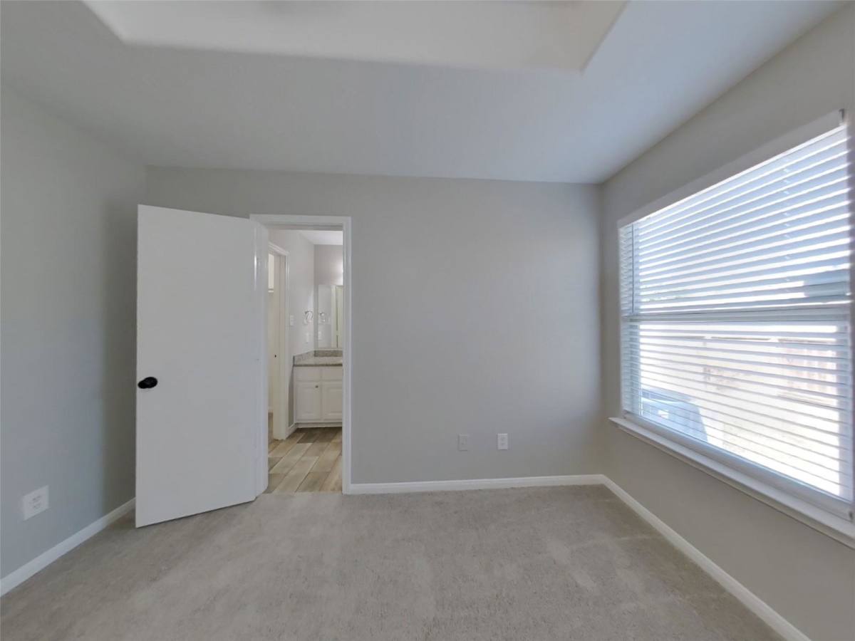 House for rent at 16229 Summerset Estates Blvd, Conroe, TX 77302