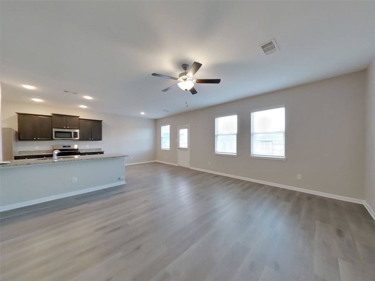 House for rent at 21108 Titian Dr, Magnolia, TX 77355