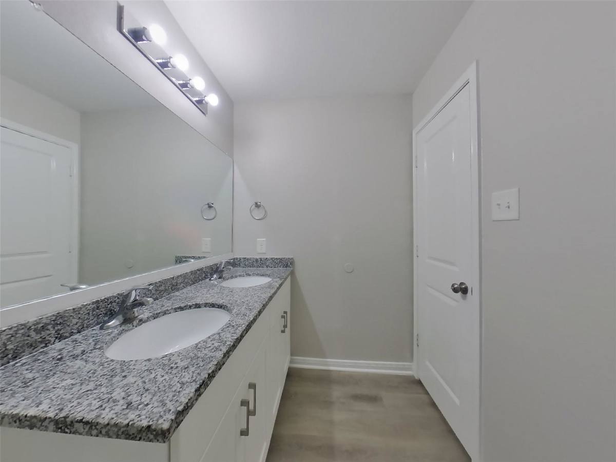 House for rent at 15676 Del Norte Dr, Conroe, TX 77306