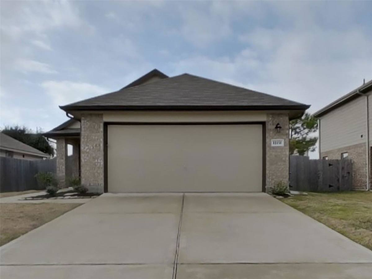 House for rent at 11151 N Lake Mist Lane, Willis, TX 77318