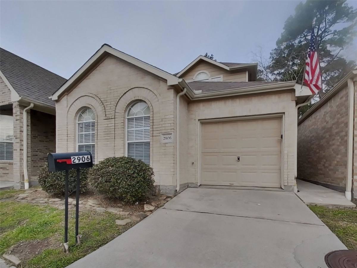 House for rent at 2906 Crescent Bend Rd, Spring, TX 77388