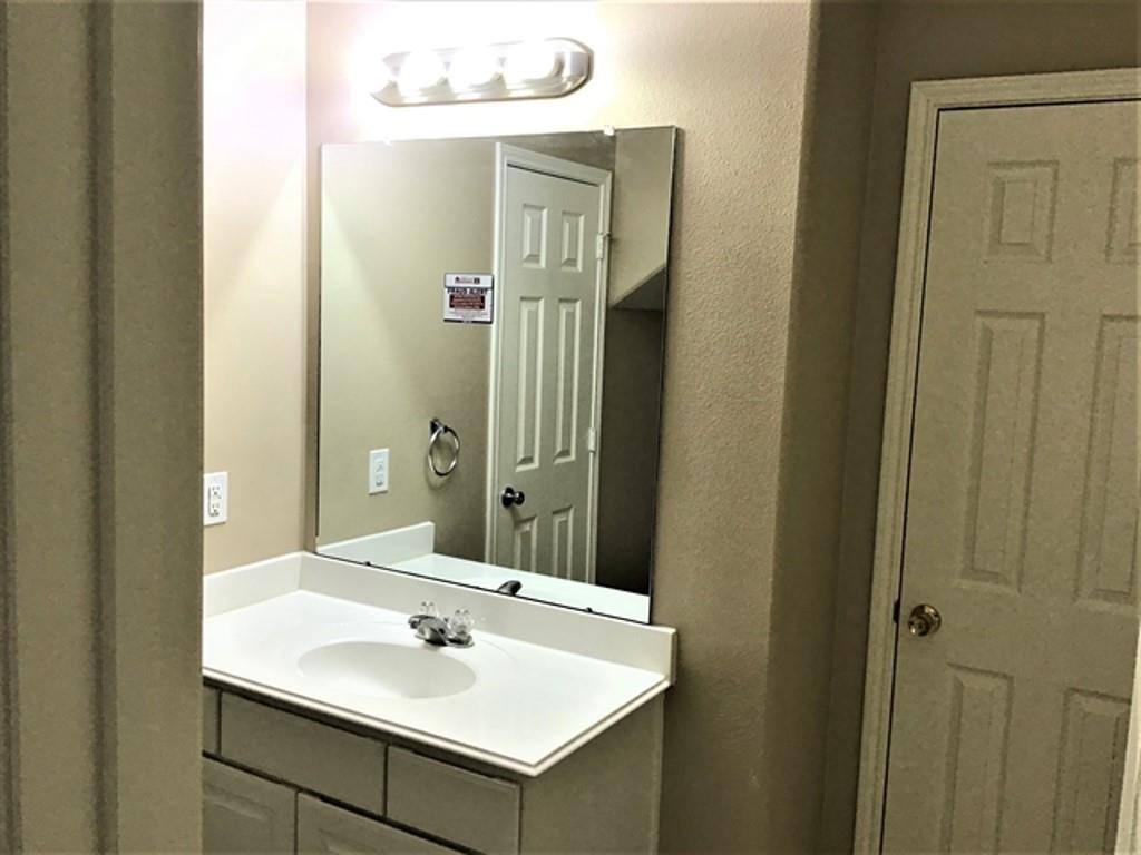 House for rent at 16843 Blackberry Lily Lane, Conroe, TX 77385