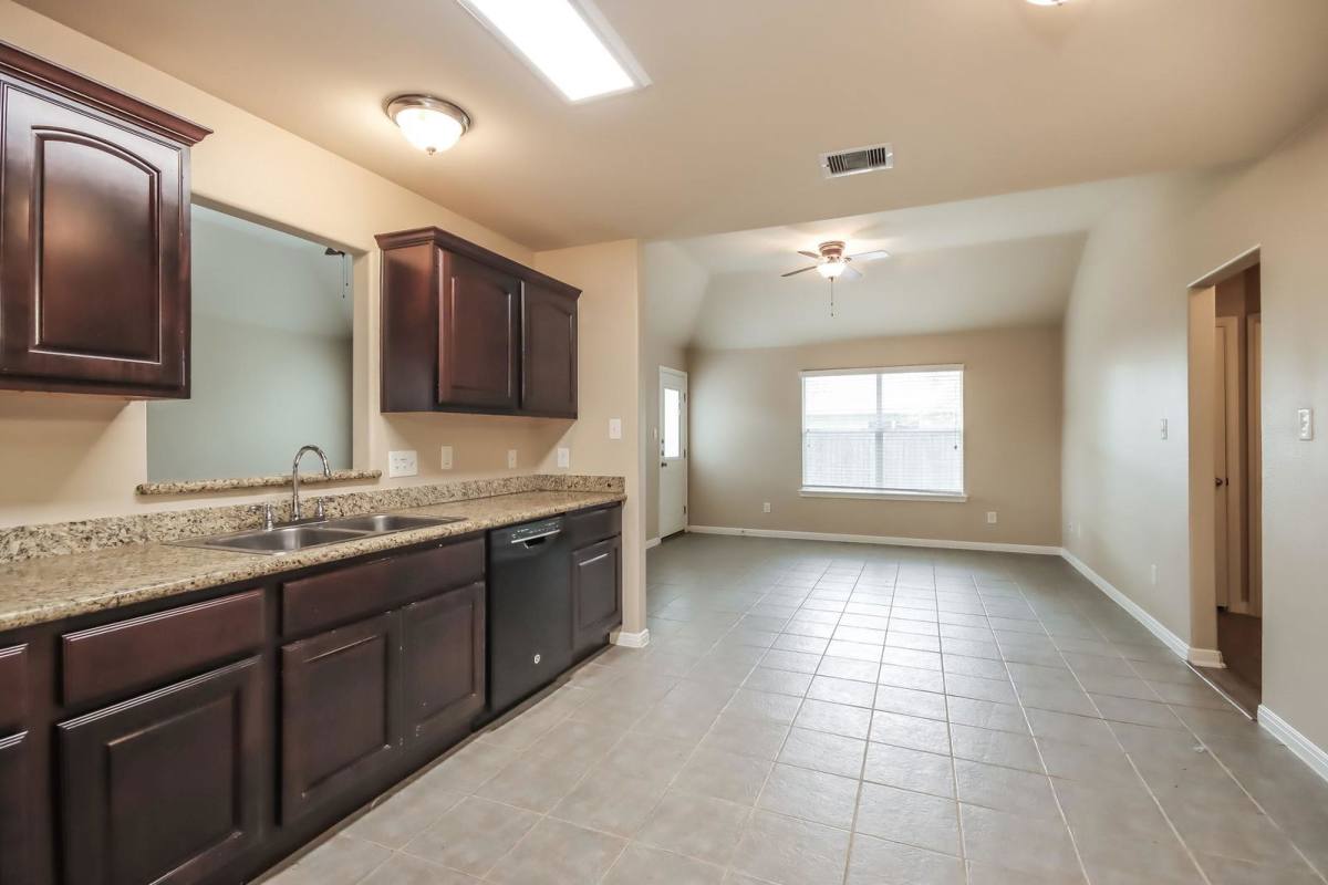 House for rent at 308 Broken Pine Court, Conroe, TX 77304