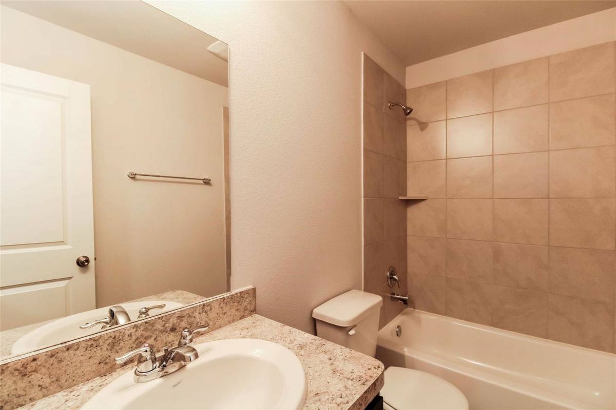 House for rent at 2534 Grayling Dr, Conroe, TX 77384