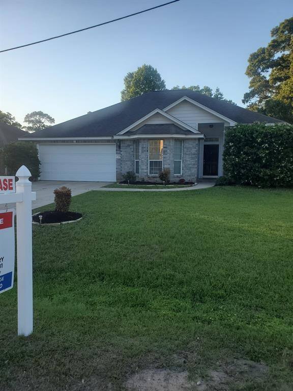 House for rent at 254 Maple Lane, Conroe, TX 77304