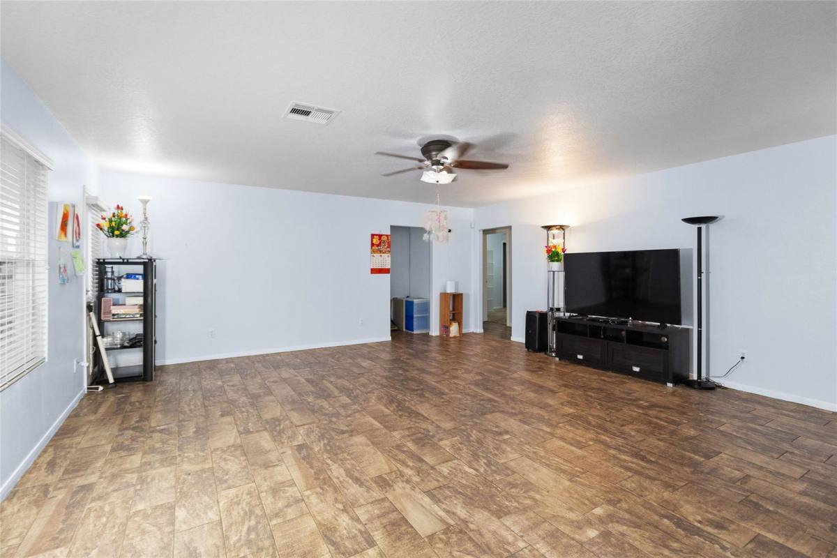 House for rent at 16882 Blackberry Lily Lane, Conroe, TX 77385