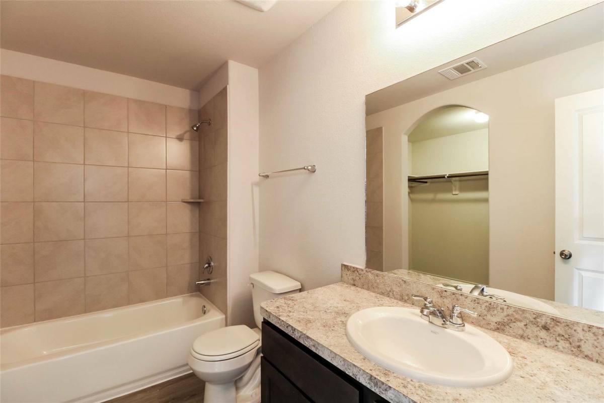 House for rent at 2528 Shad Dr, Conroe, TX 77384