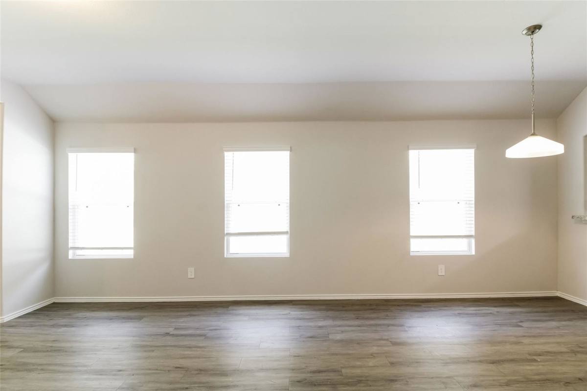 House for rent at 2528 Shad Dr, Conroe, TX 77384