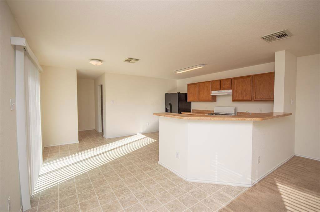 House for rent at 310 Falling Pine Dr, Conroe, TX 77304
