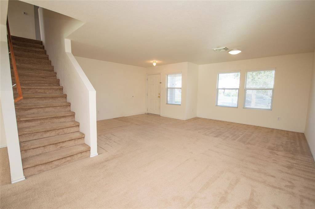 House for rent at 310 Falling Pine Dr, Conroe, TX 77304