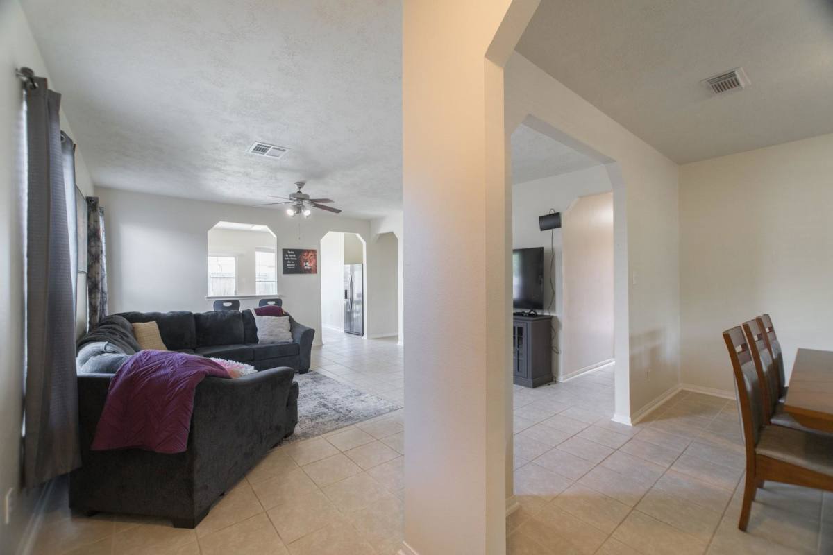 House for rent at 1111 Turnberry Park Lane, Spring, TX 77373