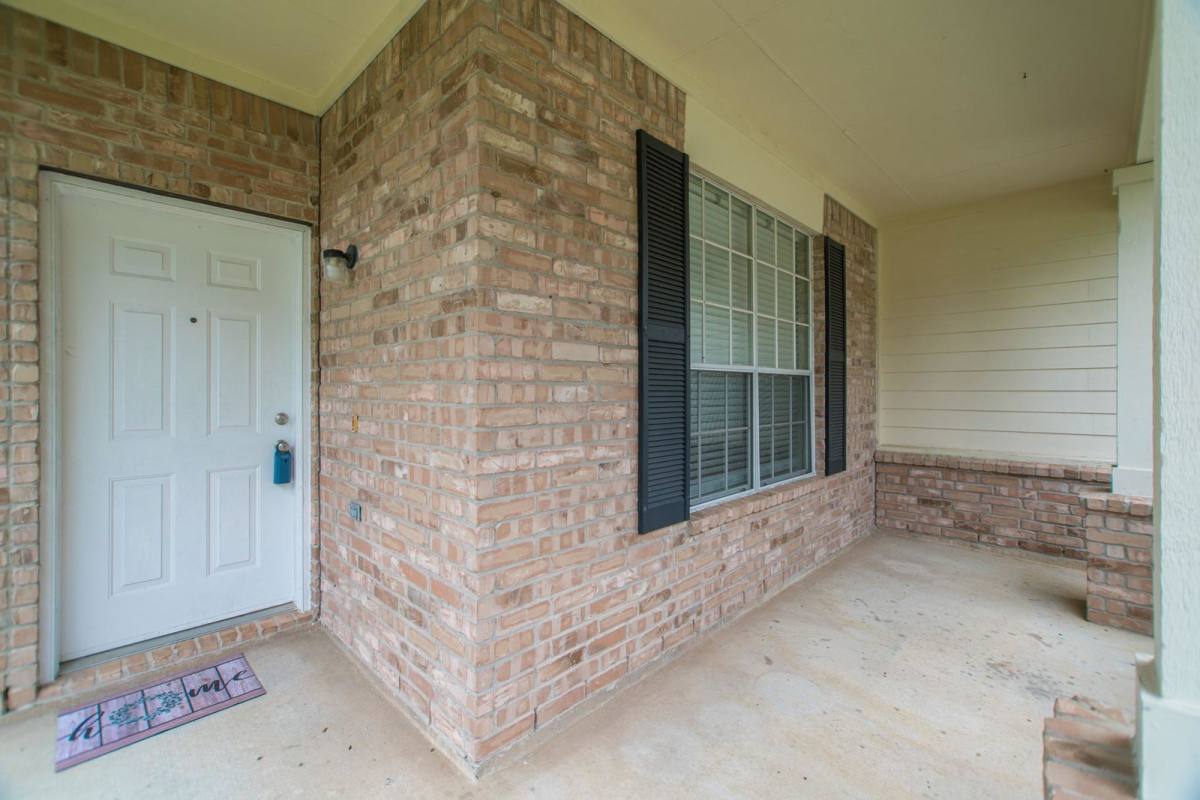 House for rent at 1111 Turnberry Park Lane, Spring, TX 77373