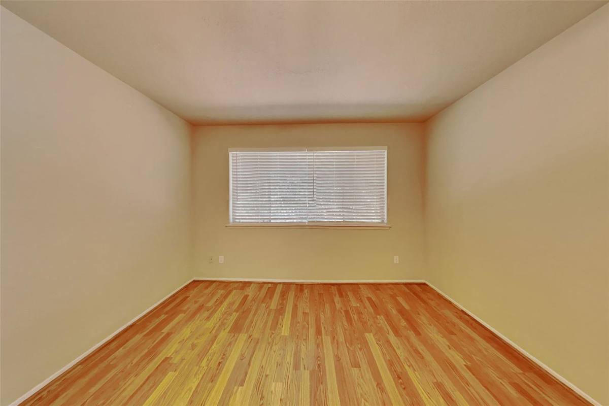 House for rent at 20 Early Dawn Court, Spring, TX 77381