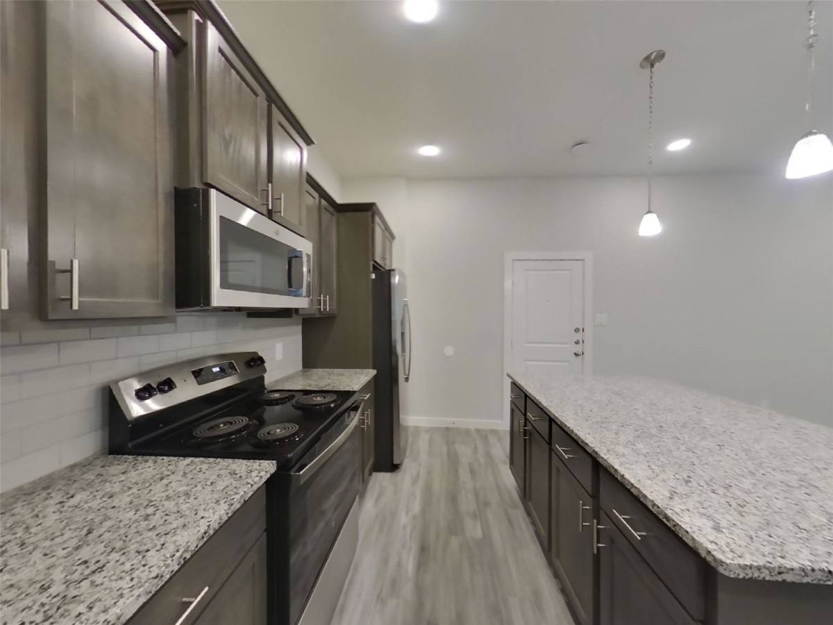 House for rent at 9835 Willow Creek Commerce Dr #502, Tomball, TX 77375