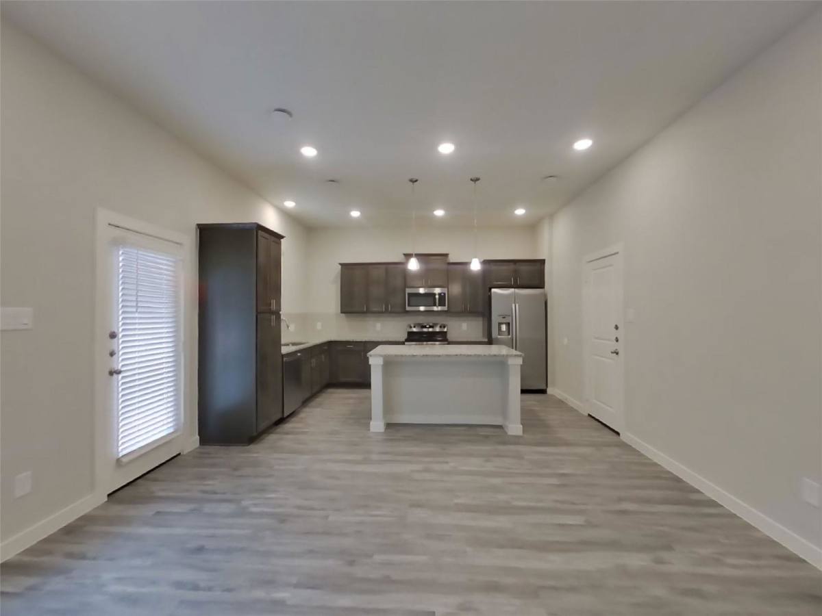 House for rent at 9835 Willow Creek Commerce Dr #502, Tomball, TX 77375