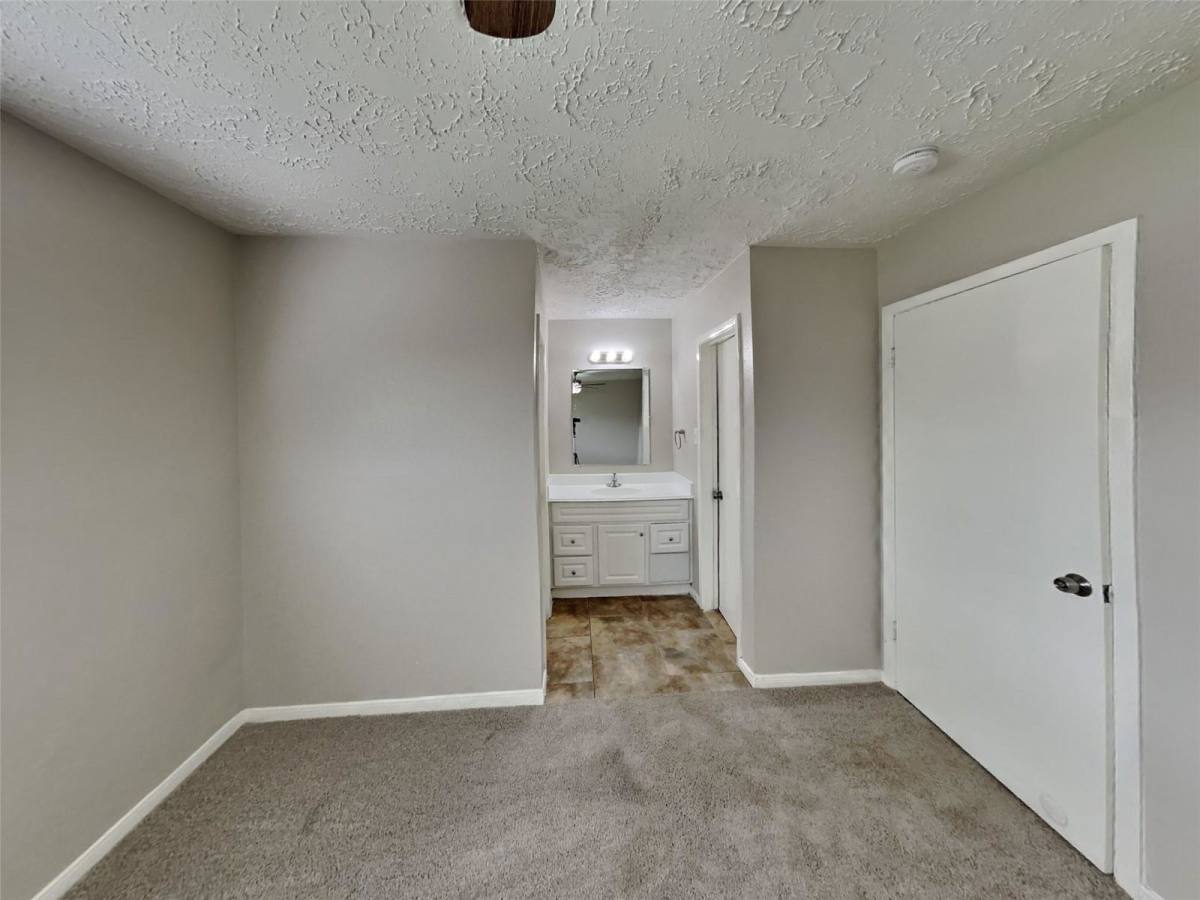 House for rent at 20211 Cottonglade Lane, Humble, TX 77338
