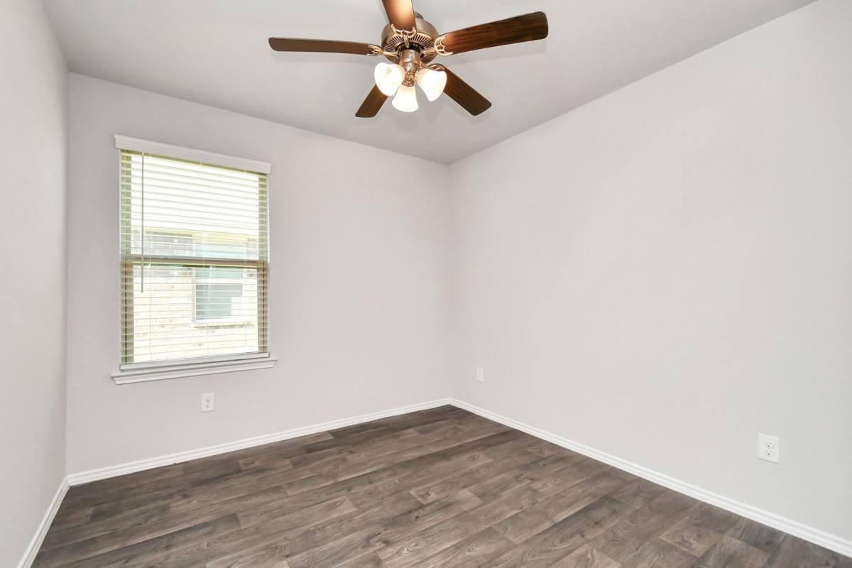 House for rent at 9878 Laurel Lake Dr, Conroe, TX 77384