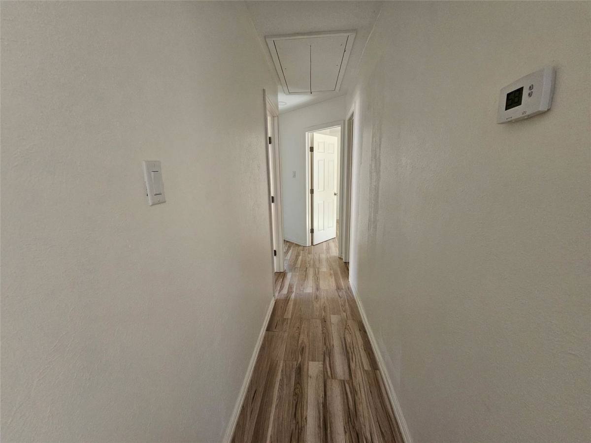 House for rent at 105 E Wavy Oak Circle, Spring, TX 77381