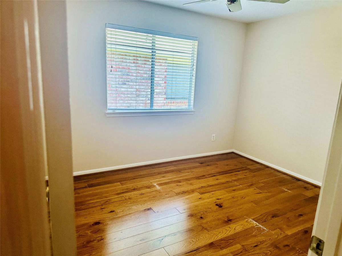 House for rent at 25330 Barmby Dr, Tomball, TX 77375