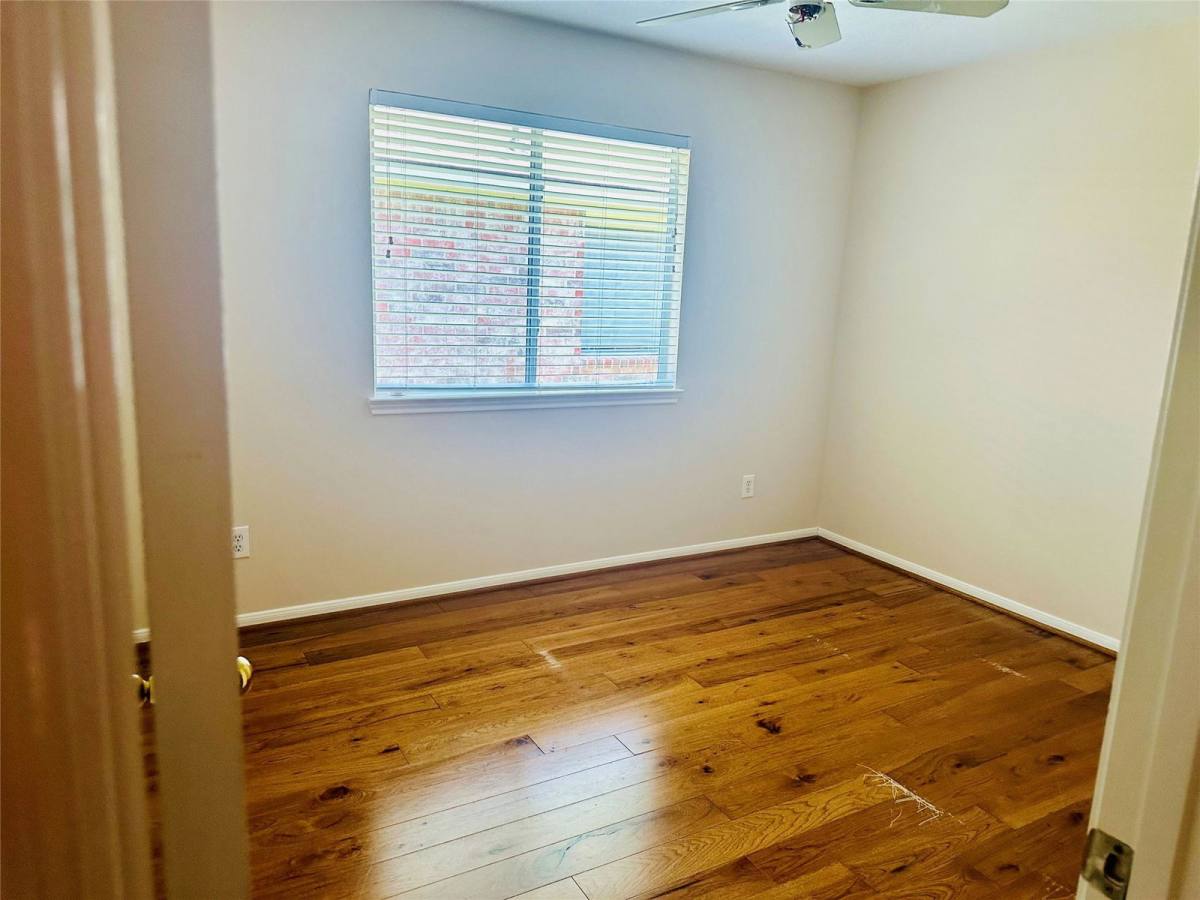 House for rent at 25330 Barmby Dr, Tomball, TX 77375