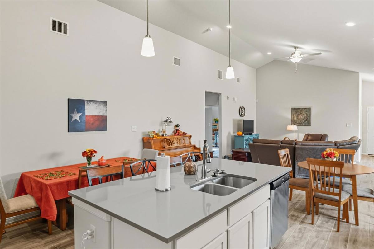 House for rent at 9977 Tammy Lane, Magnolia, TX 77354