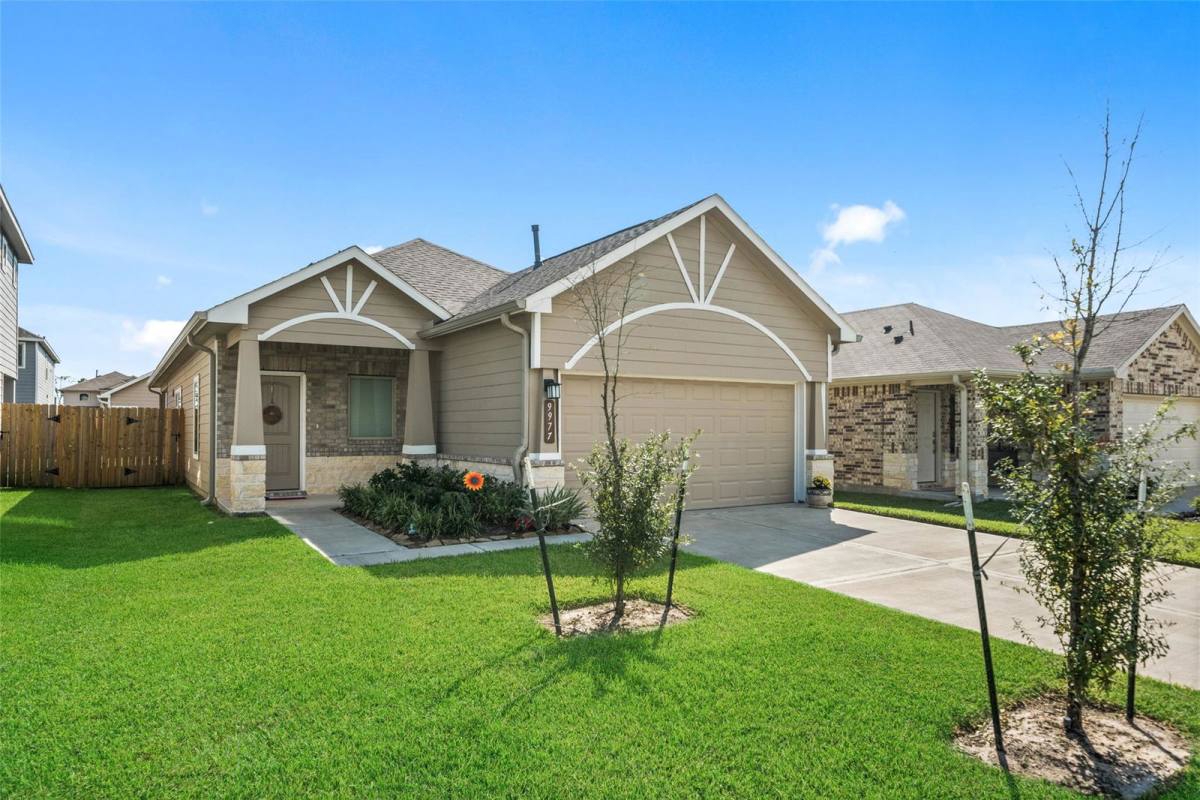 House for rent at 9977 Tammy Lane, Magnolia, TX 77354