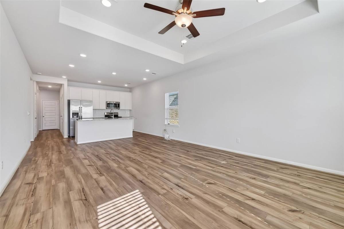 House for rent at 8327 Bristlecone Pine Way, Magnolia, TX 77354