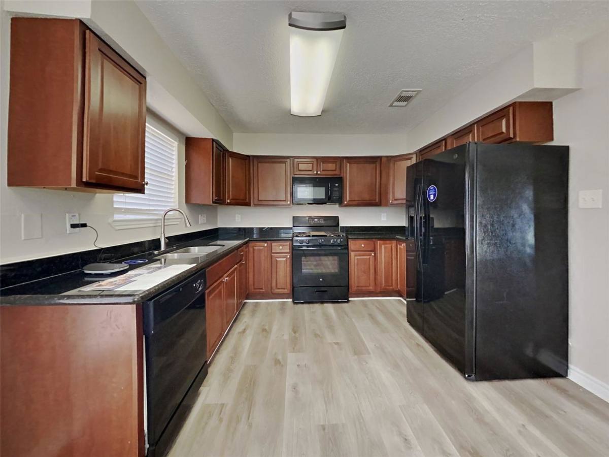 House for rent at 24107 Lone Elm Dr, Spring, TX 77373