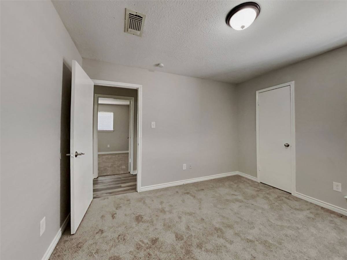 House for rent at 24107 Lone Elm Dr, Spring, TX 77373