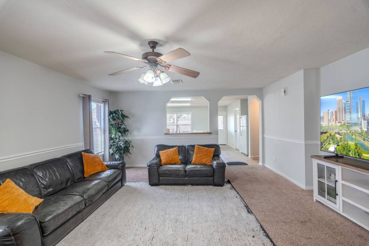 House for rent at 914 Parsonfield Court, Spring, TX 77373