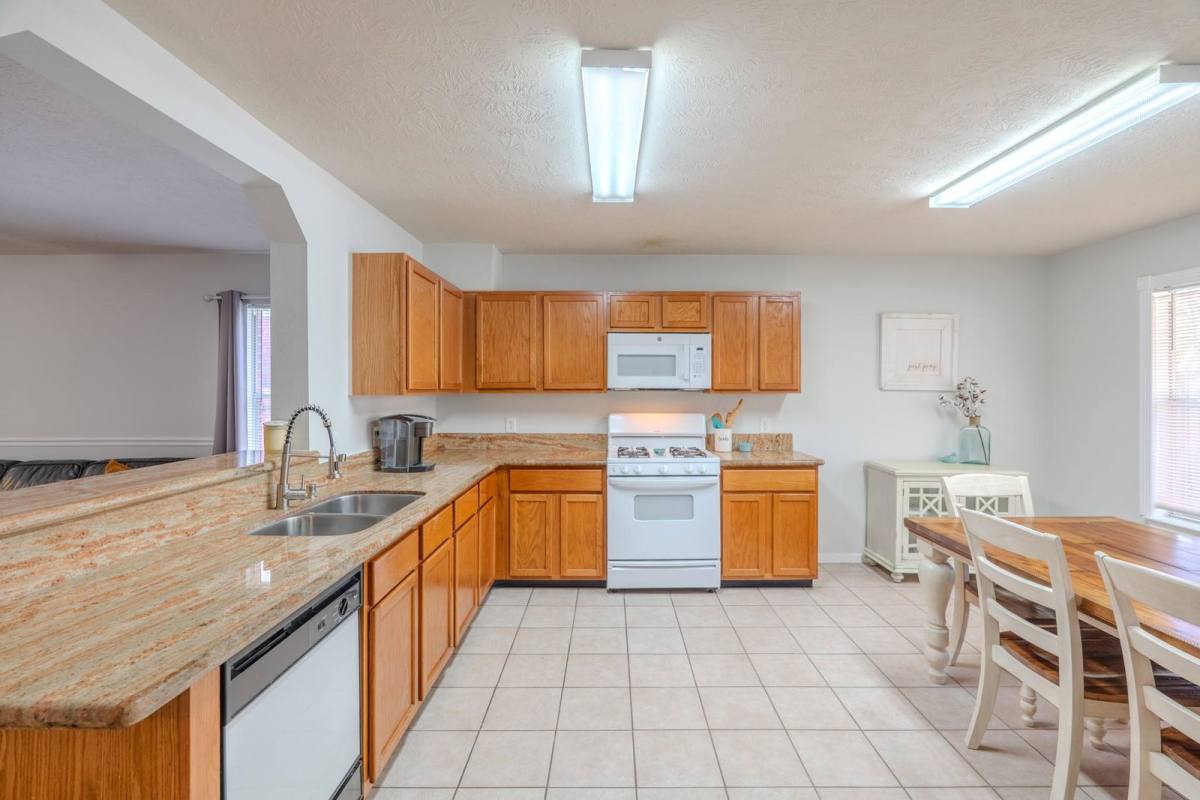 House for rent at 914 Parsonfield Court, Spring, TX 77373