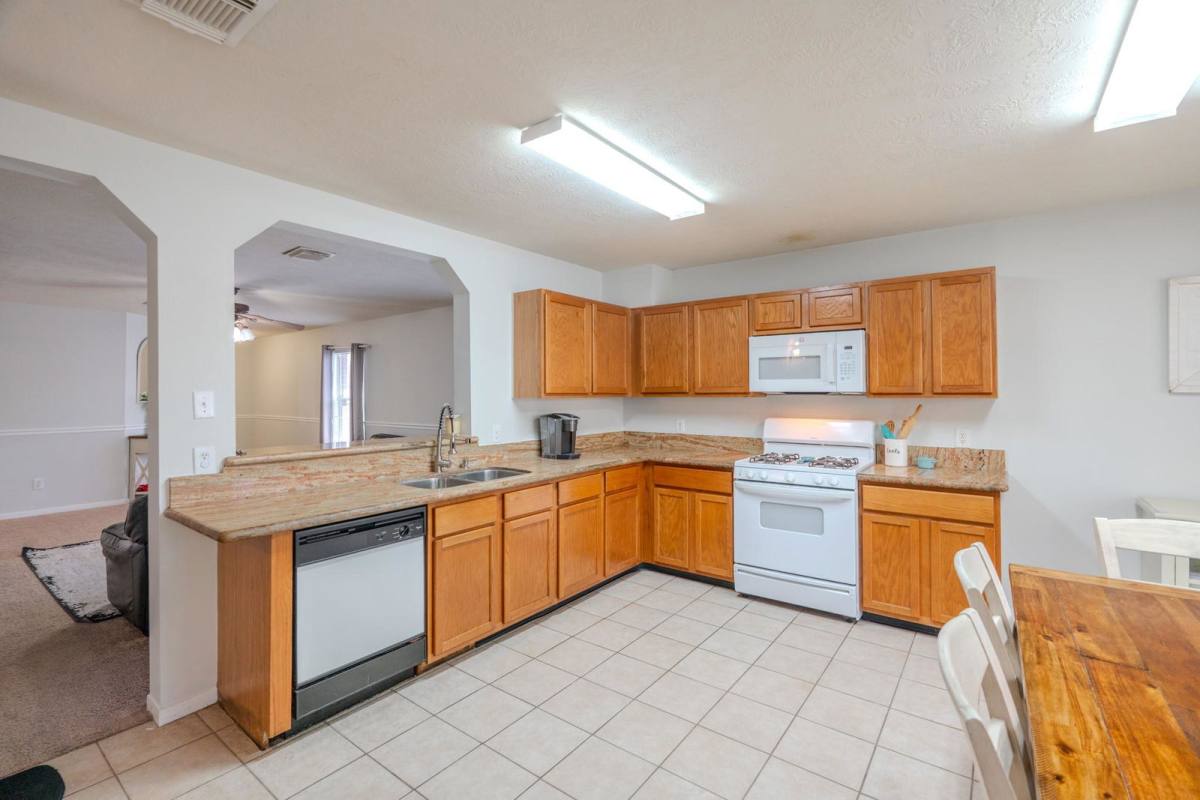 House for rent at 914 Parsonfield Court, Spring, TX 77373