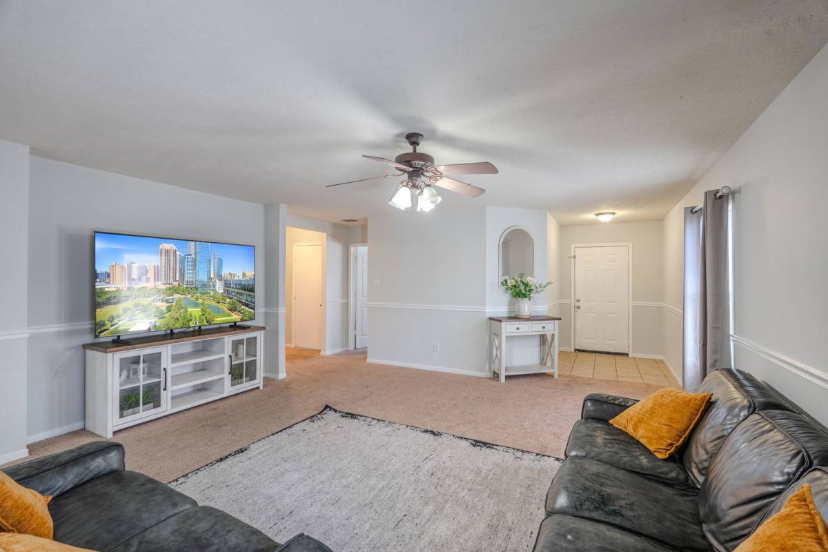 House for rent at 914 Parsonfield Court, Spring, TX 77373