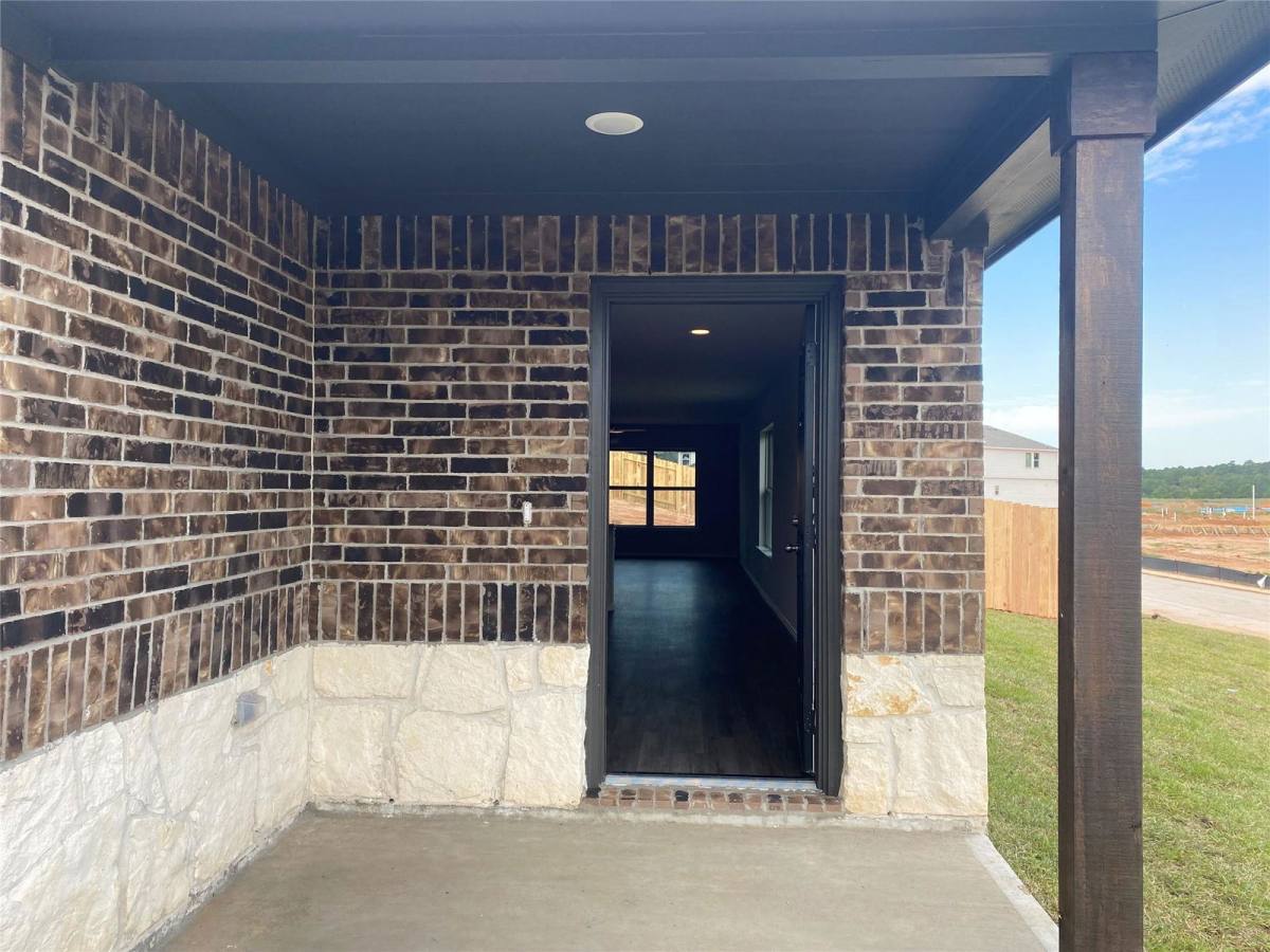 House for rent at 802 Faison Court, Montgomery, TX 77316