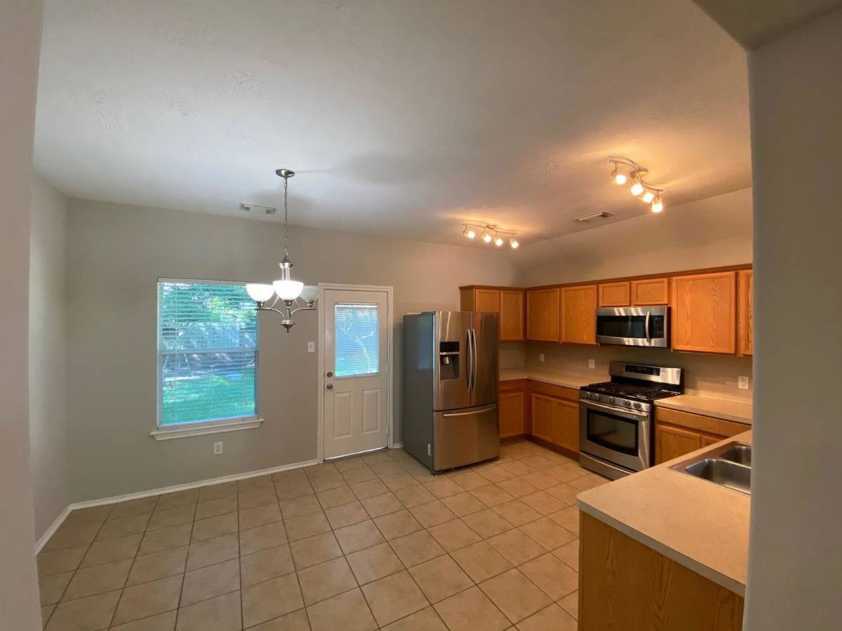 House for rent at 38 W Sage Creek Place, Spring, TX 77382