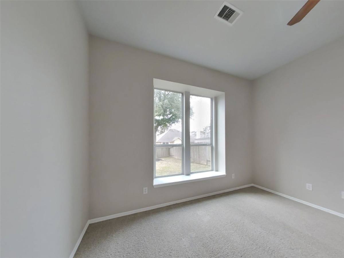 House for rent at 2205 Highland Hills Dr, Conroe, TX 77304