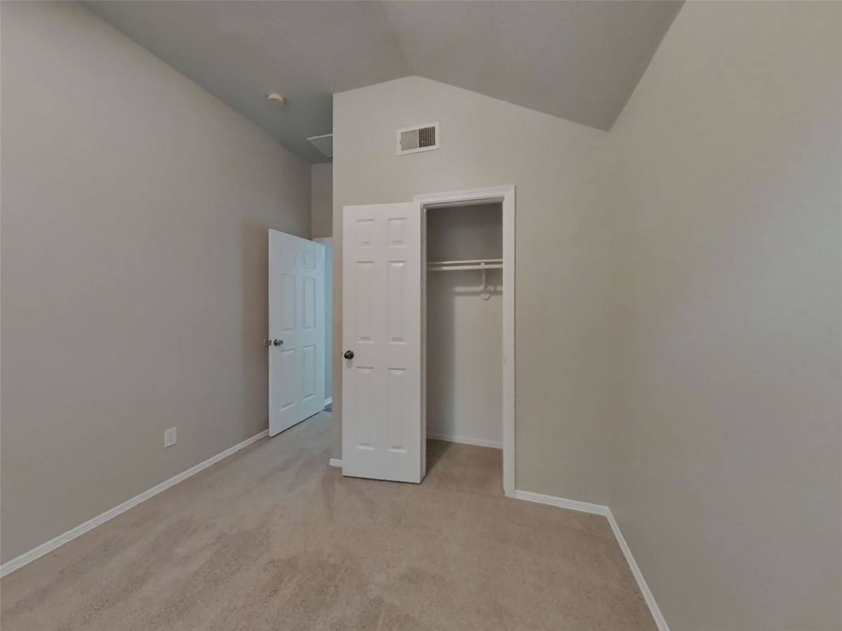 House for rent at 2205 Highland Hills Dr, Conroe, TX 77304