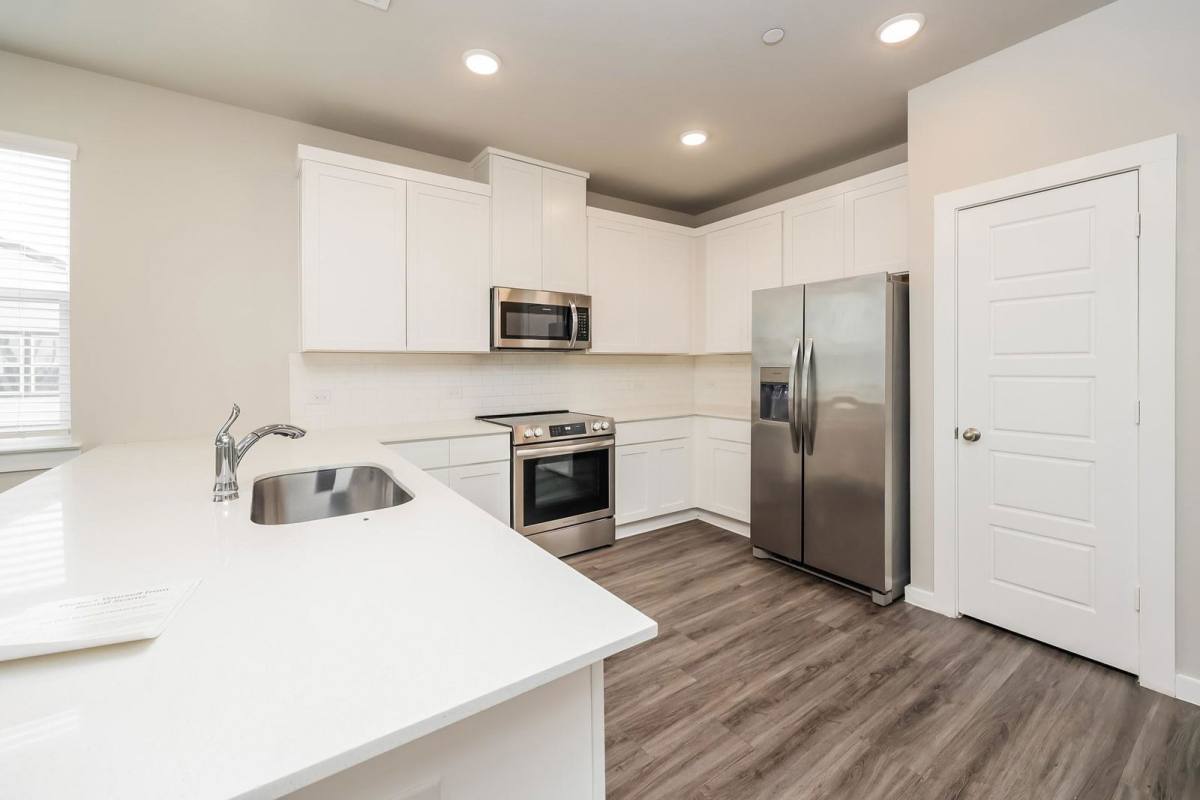 House for rent at 18435 Idyllic Alley, Conroe, TX 77385
