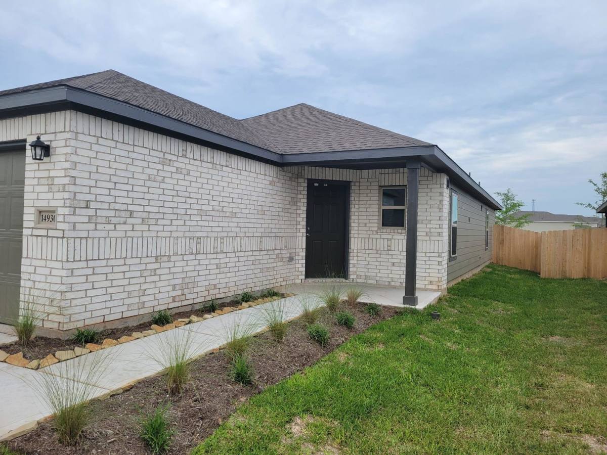 House for rent at 14930 Dane Court, Montgomery, TX 77316