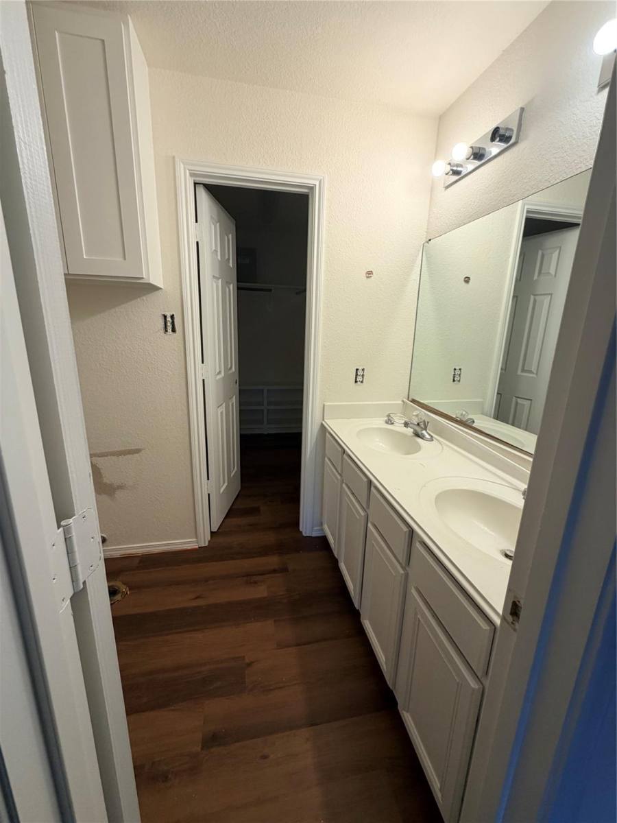 House for rent at 22807 Red Leo Lane, Spring, TX 77389